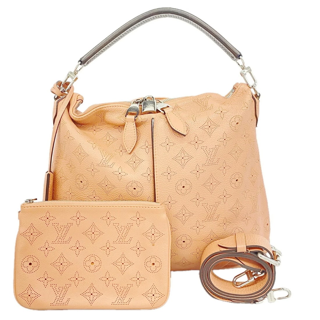 LOUIS VUITTON MAHINA SELENE PM HANDBAG: Louis Vuitton Mahina Selene PM Handbag Brand: Louis Vuitton Type/Style: Handbag Material: none Color: Rose Size: (HxWxD) 31.5cm x 40cm x 5cm / 12.4inch x 15.74inch x 1.96inch Accessories: None