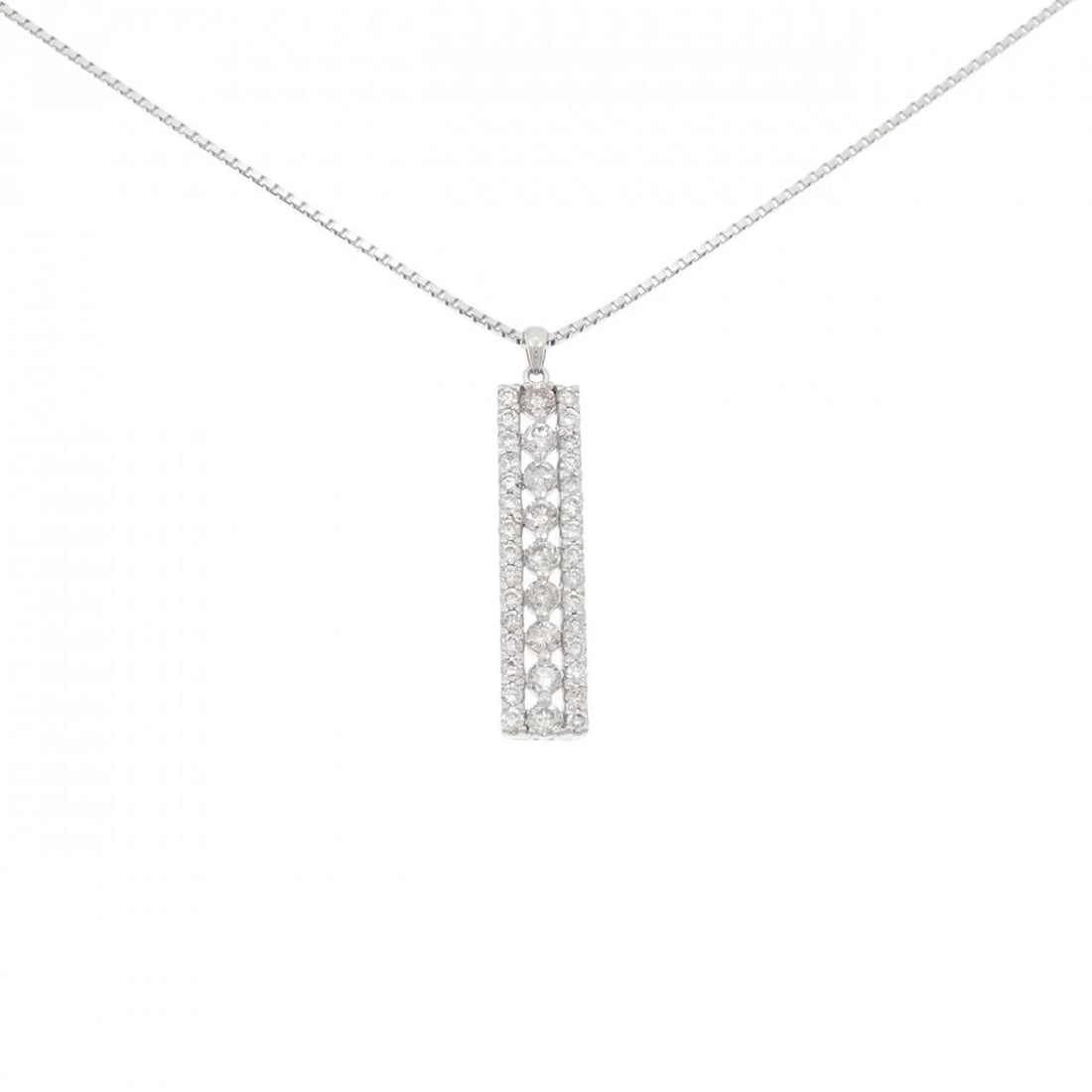 PT/PT850 DIAMOND NECKLACE: PT/PT850 Diamond Necklace Brand: Unbranded Type/Style: Diamond Necklace Material: PT/PT850 Color: Size: Actual Size Pendant length approx. x width approx.: 31.5mmx6.2mm Chain maximum width approx.: