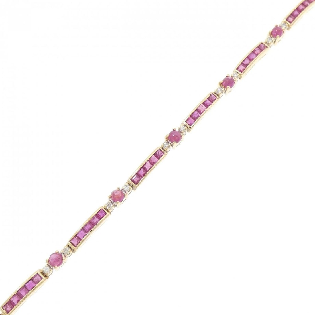 750YG RUBY BRACELET: 750YG Ruby Bracelet Brand: Unbranded Type/Style: Ruby Bracelet Material: 750YG Main Stone Ruby Color: YG Size: Actual Size Max width approx: 3.0mm Size 18.5cm Accessories: None Accessories Notice: