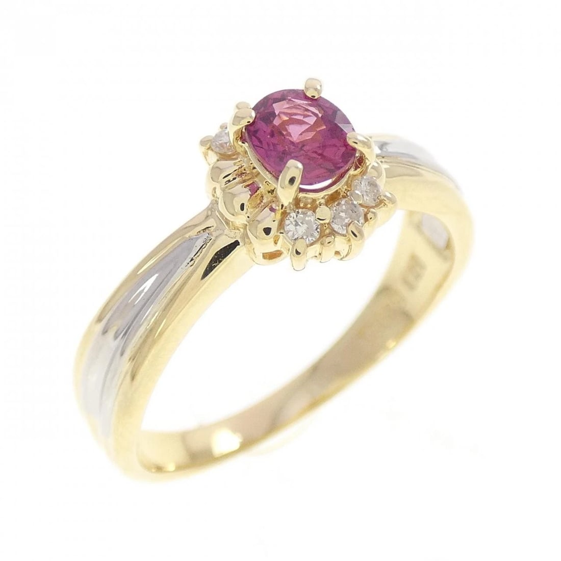 K18YG/PT900 RUBY RING: K18YG/PT900 Ruby Ring Brand: Unbranded Type/Style: Ruby Ring Material: K18YG/PT900 Main Stone Ruby Color: YG Size: US6 1/4 Accessories: None Accessories Notice: When purchasing pre-owned goods,