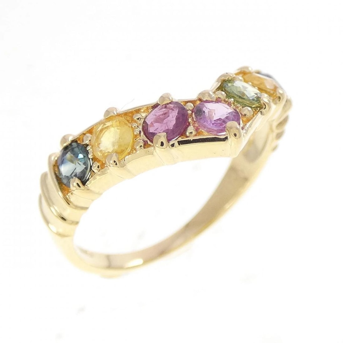 K18YG SAPPHIRE RING: K18YG Sapphire Ring Brand: Unbranded Type/Style: Sapphire Ring Material: K18YG Main Stone Sapphire Color: YG Size: US6 1/4 Accessories: None Accessories Notice: When purchasing pre-owned goods,