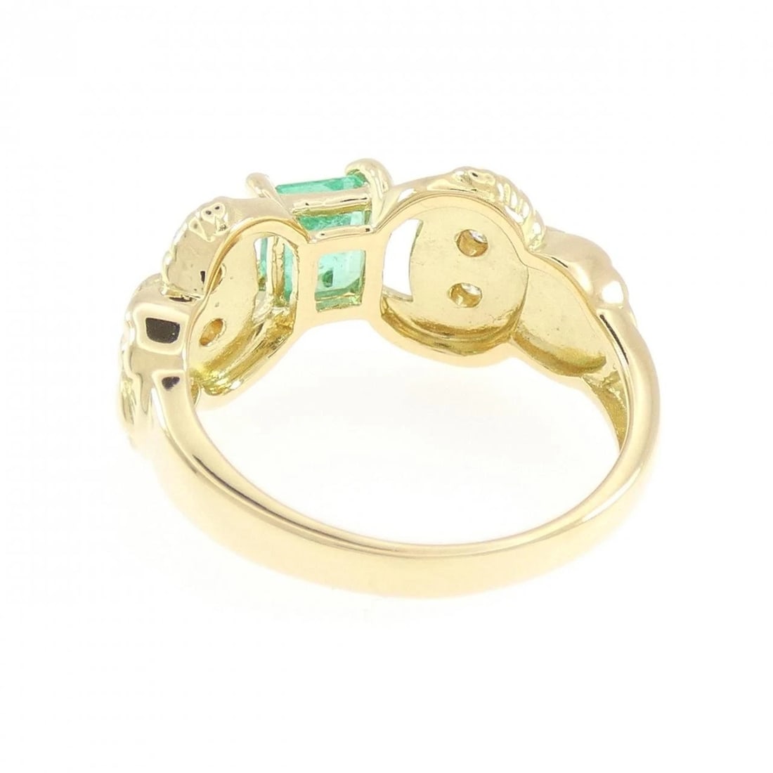 EMERALD RING - 3