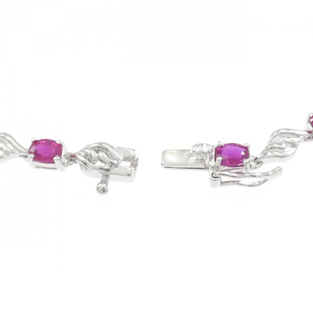 K18WG RUBY BRACELET - 4