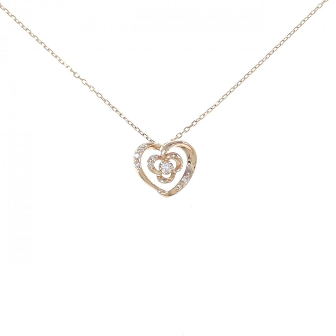 VENDOME HEART DIAMOND NECKLACE: Vendome Heart Diamond Necklace Brand: VANDOME Type/Style: Vendome Necklace Material: Color: PG Size: Actual Size Pendant length approx. x width approx.: 10.2mmx11.5mm Chain maximum width approx.: