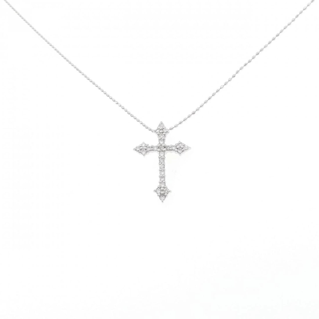 K18WG/750WG CROSS DIAMOND NECKLACE: K18WG/750WG Cross Diamond Necklace Brand: Unbranded Type/Style: Diamond Necklace Material: Color: WG Size: Actual Size Pendant length approx. x width approx.: 18.8mmx13.0mm Chain maximum width
