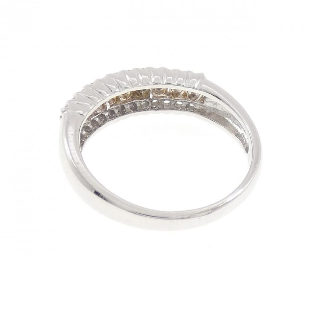 K18WG DIAMOND RING - 3