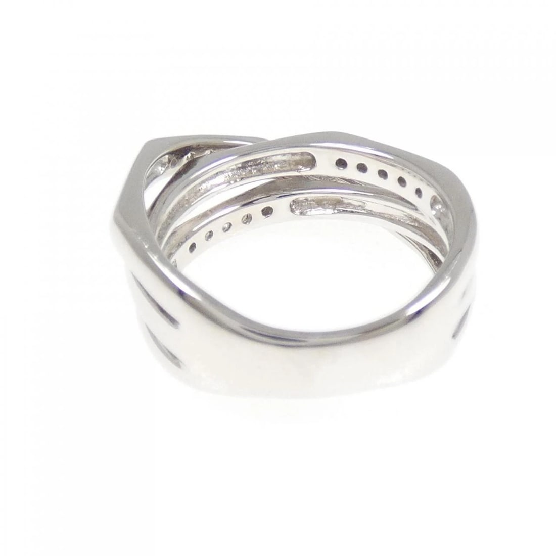 K18WG DIAMOND RING - 3