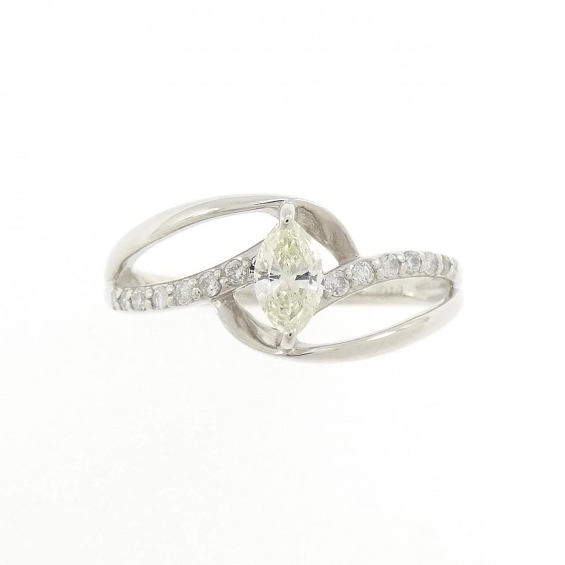 PT900 DIAMOND RING - 2