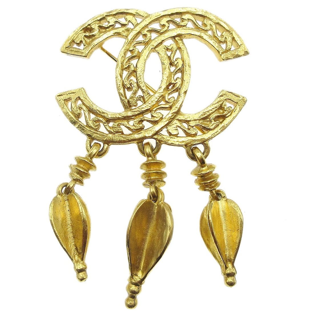 CHANEL FRINGE BROOCH PIN GOLD: Chanel Fringe Brooch Pin Gold Brand: CHANEL Type/Style: Pin Material: Gold Plated Color: Gold Size: W 4.6 x H 7.2 cm Accessories: None Accessories Notice: When purchasing pre-owned goods,