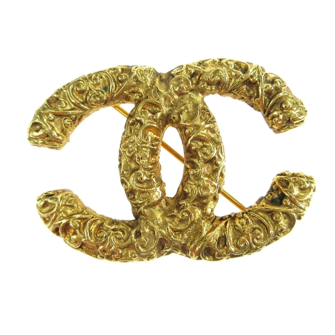 CHANEL CC BROOCH PIN GOLD: Chanel CC Brooch Pin Gold Brand: CHANEL Type/Style: Brooch Material: Gold Plated Color: Gold Size: W 4.2 x H 3.0 cm Accessories: None Accessories Notice: When purchasing pre-owned goods, p