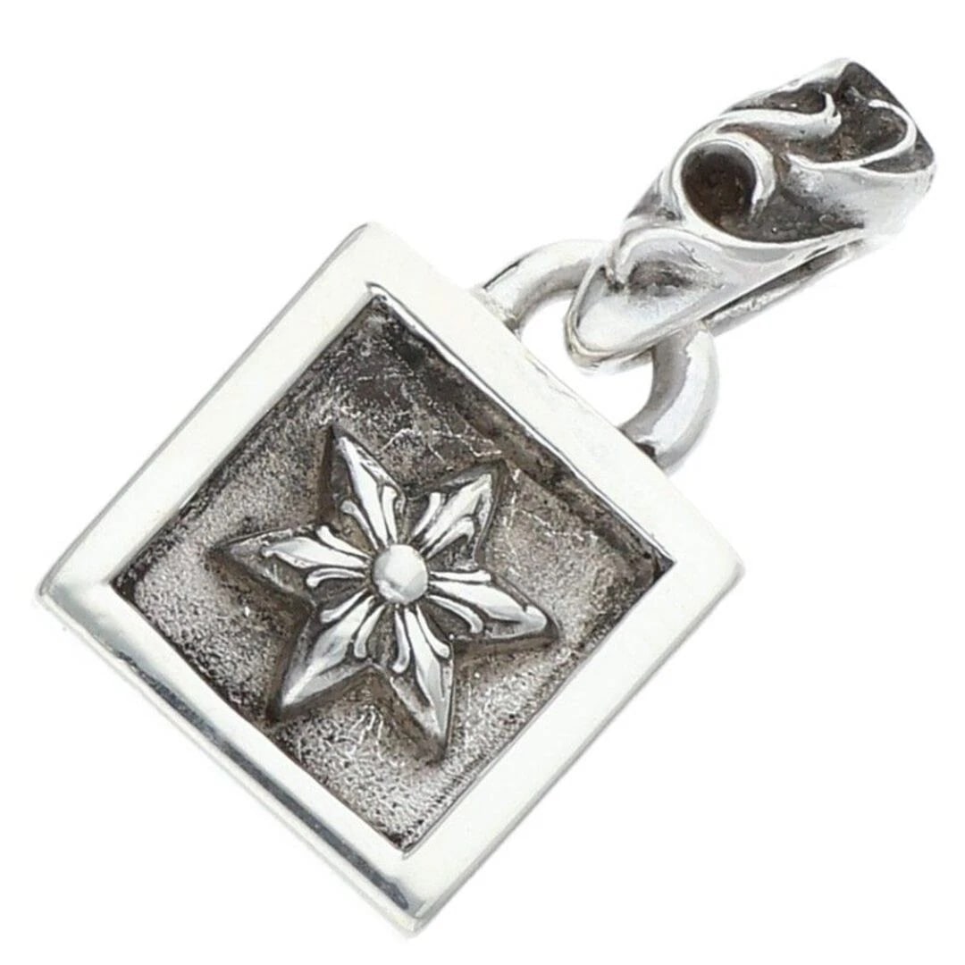 CHROME HEARTS FRAMED STAR FRAME DOSTAR NECKLACE: Chrome Hearts Framed Star Frame Dostar Necklace Brand: Chrome Hearts Type/Style: Necklace Material: 925 Silver Color: Silver Size: Width 1.2cm, vertical 2.4cm Accessories: None Accessories Notice: