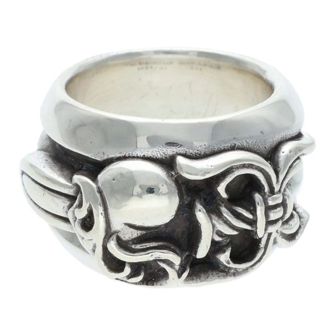 CHROME HEARTS DAGGER HEART SILVER RING MEN'S: Chrome Hearts Dagger Heart Silver Ring Men's Brand: Chrome Hearts Type/Style: Ring Material: 925 Silver Color: Silver Size: 6.5 - 6.75 US Accessories: None Accessories Notice: When purchasing
