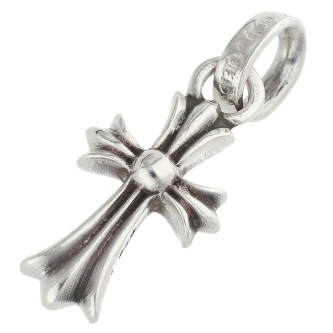 CHROME HEARTS CRS BBYFAT CHARM SILVER NECKLACE: Chrome Hearts CRS BBYFAT Charm Silver Necklace Brand: Chrome Hearts Type/Style: Necklace Material: 925 Silver Color: Silver Size: Width 1cm, vertical 2.4cm Accessories: None Accessories No