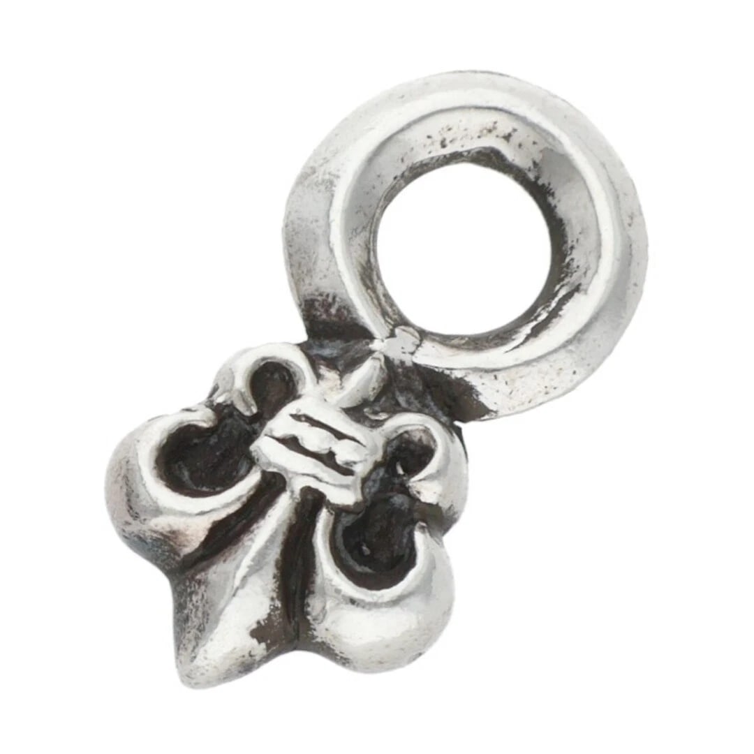 CHROME HEARTS STACK BS FLUER FUSTACK CHARM NECKLACE: Chrome Hearts STACK BS FLUER FUSTACK CHARM NECKLACE Brand: Chrome Hearts Type/Style: Necklace Material: 925 Silver Color: Silver, Clear Size: Width 1.2cm, vertical 2.4cm Accessories: None