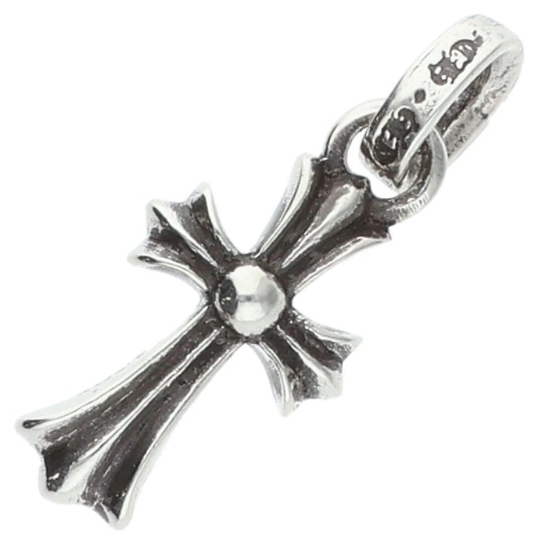CHROME HEARTS CRS BBYFAT CHARM SILVER NECKLACE: Chrome Hearts CRS BBYFAT Charm Silver Necklace Brand: Chrome Hearts Type/Style: Necklace Material: 925 Silver Color: Silver Size: Width 1cm, vertical 2.4cm Accessories: None Accessories No