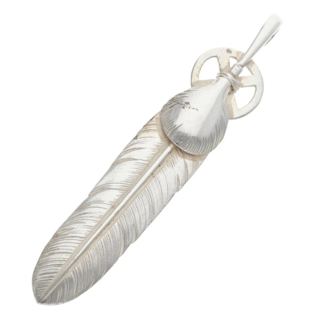 GORROWS SV HEART WHEEL FEATHER LARGE NECKLACE: Gorrows SV Heart Wheel Feather Large Necklace Brand: goro's Type/Style: Necklace Material: Color: Silver Size: Width 1cm, vertical 5.2cm Accessories: None Accessories Notice: When purchasi