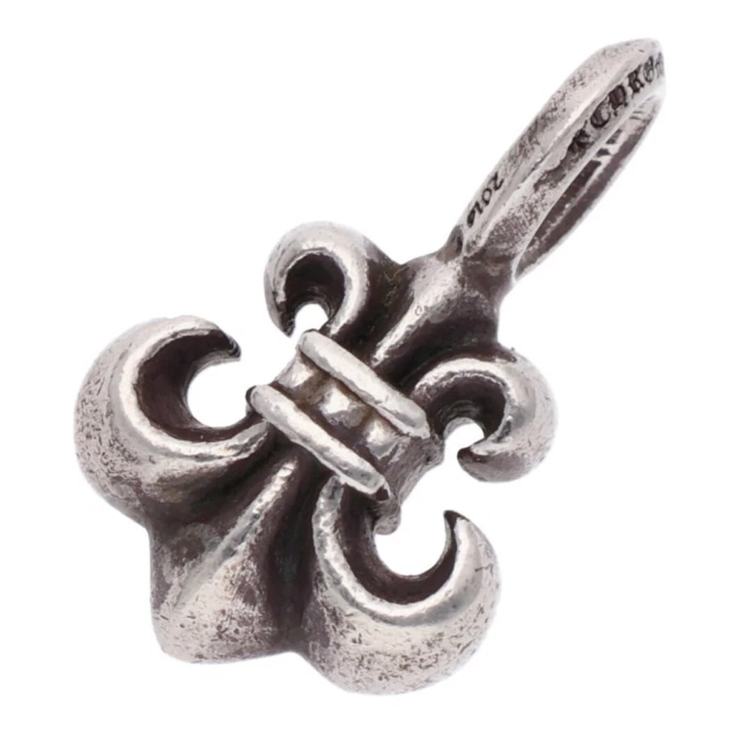 CHROME HEARTS STACK BS FLUER V2 FUSTACK NECKLACE: Chrome Hearts STACK BS FLUER V2 FUSTACK NECKLACE Brand: Chrome Hearts Type/Style: Necklace Material: 925 Silver Color: Silver Size: Top width 1.1cm x vertical 1.7cm Accessories: None Acces