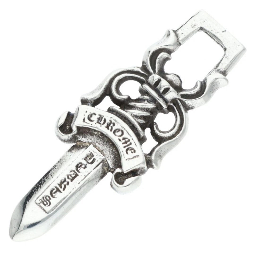 CHROME HEARTS DAGGER PENDANT SILVER NECKLACE: chrome hearts DAGGER pendant silver necklace Brand: Chrome Hearts Type/Style: Necklace Material: Color: Silver Size: Width 1.6cm, vertical 4.4cm Accessories: None Accessories Notice: When purchasing