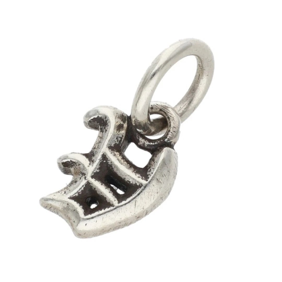 CHROME HEARTS STACK ALPHABET CHARM V INITIAL NECKLACE: Chrome Hearts STACK ALPHABET Charm V Initial Necklace Brand: Chrome Hearts Type/Style: Necklace Material: 925 Silver Color: Silver Size: Width 0.6cm, vertical 1.3cm Accessories: None Acces