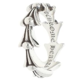 CHROME HEARTS CROSS TAIL SILVER RING MEN'S: Chrome Hearts CROSS Tail Silver Ring Men's Brand: Chrome Hearts Type/Style: Ring Material: 925 Silver Color: Silver Size: 4.75 - 5 US Accessories: None Accessories Notice: When purchasing