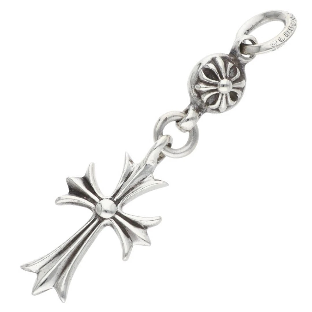 CHROME HEARTS 1B TNY CH CRS SILVER NECKLACE: Chrome Hearts 1b TNY CH CRS Silver Necklace Brand: Chrome Hearts Type/Style: Necklace Material: 925 Silver Color: Silver Size: Width 1.7cm, vertical 5.8cm Accessories: None Accessories Not