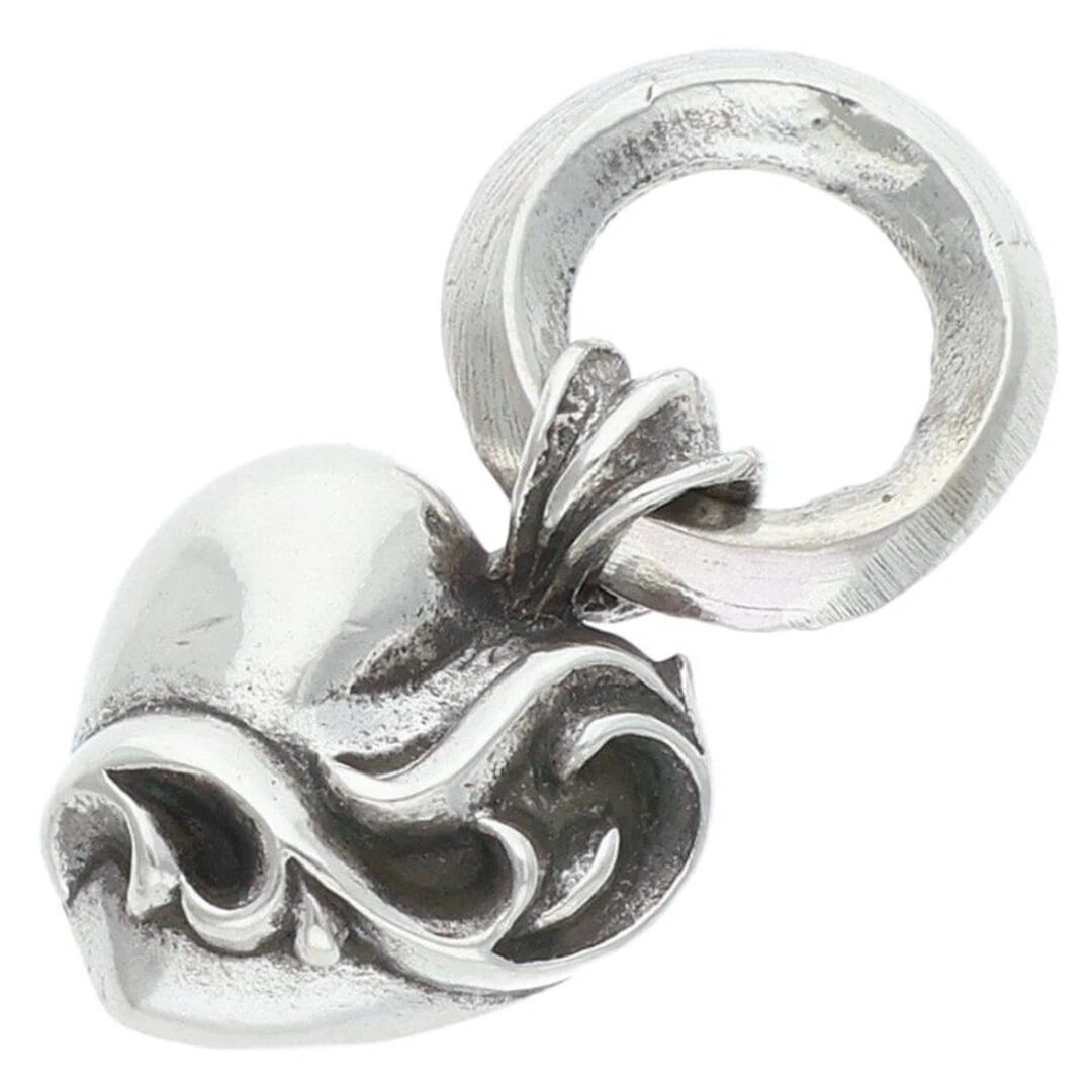CHROME HEARTS HEART CHARM OLD SILVER NECKLACE: Chrome Hearts HEART CHARM old silver necklace Brand: Chrome Hearts Type/Style: Necklace Material: 925 Silver Color: Silver Size: Width 1.2cm, vertical 2.3cm Accessories: None Accessories N