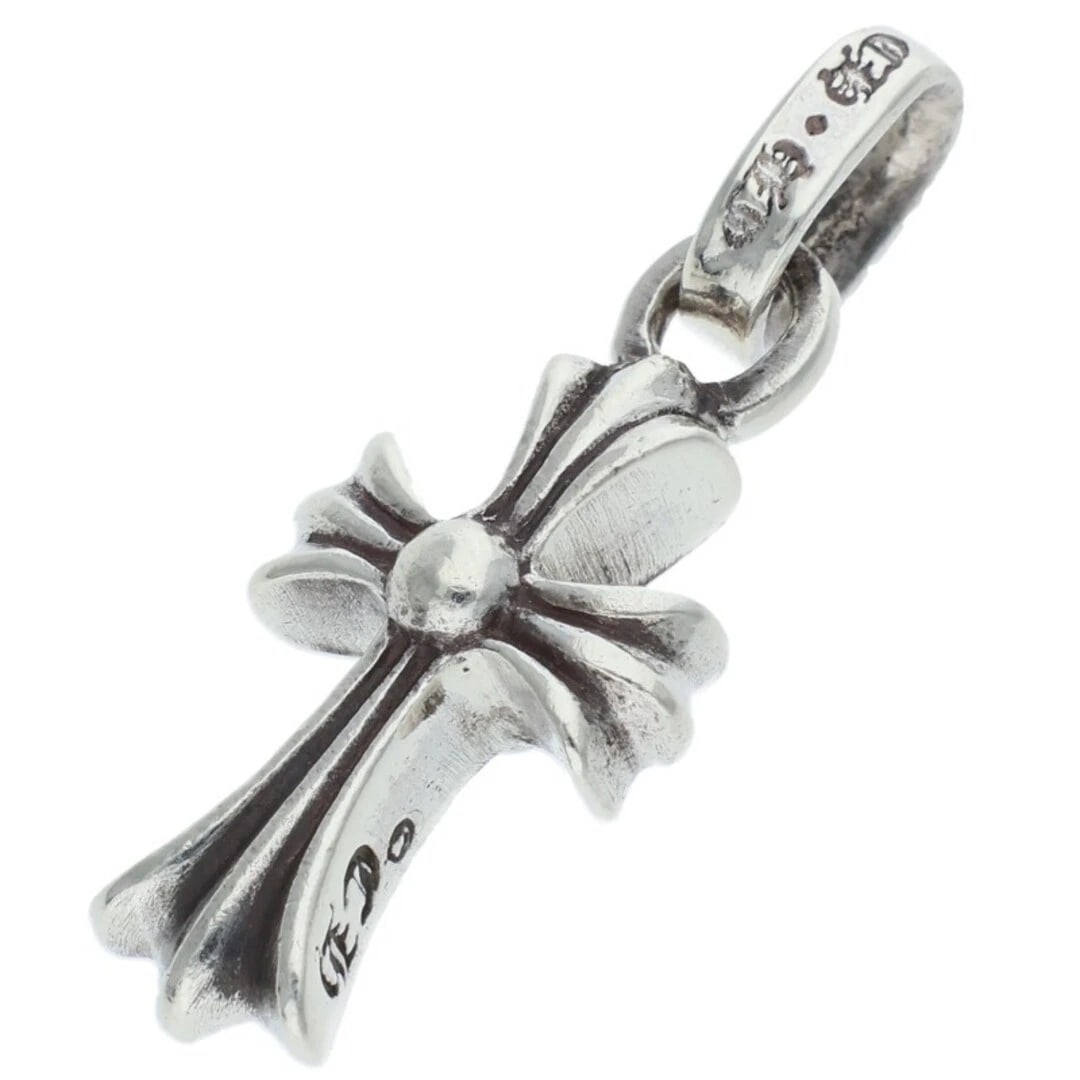 CHROME HEARTS CRS BBYFAT BABY FAT SILVER NECKLACE: Chrome Hearts CRS BBYFAT Baby Fat Silver Necklace Brand: Chrome Hearts Type/Style: Necklace Material: 925 Silver Color: Silver Size: Width 0.9cm, vertical 2.4cm Accessories: None Accessori