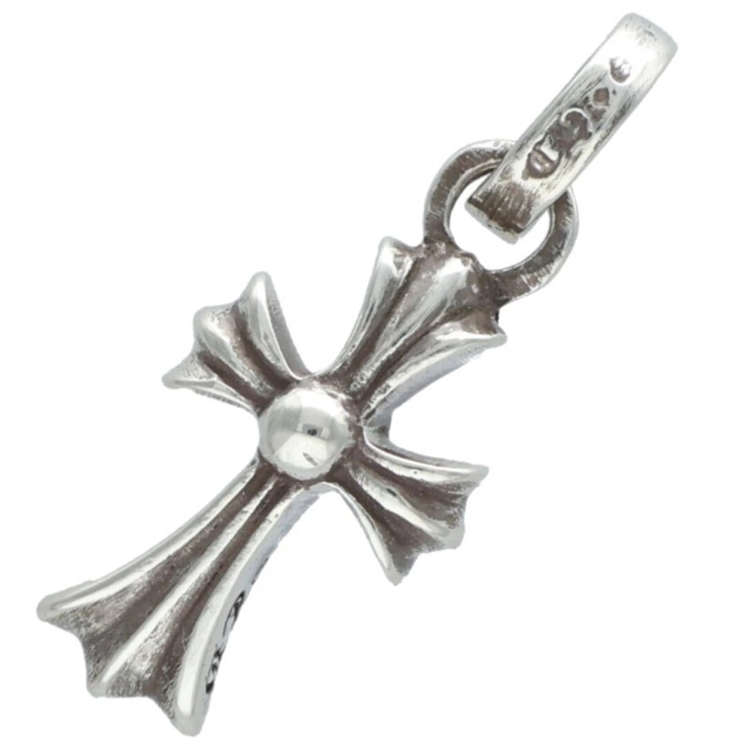 CHROME HEARTS BABY FAT CHARM SILVER NECKLACE: Chrome Hearts Baby Fat Charm Silver Necklace Brand: Chrome Hearts Type/Style: Necklace Material: 925 Silver Color: Silver Size: Width 1cm, vertical 2.4cm Accessories: None Accessories Noti