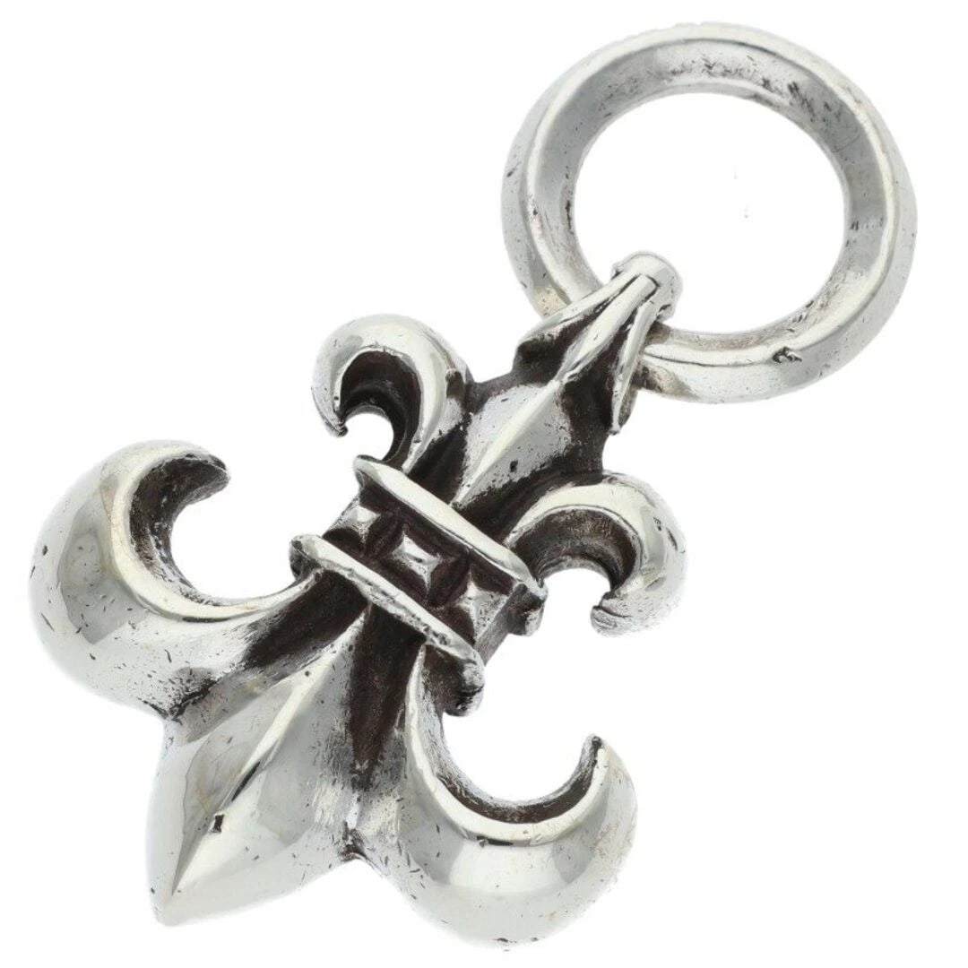 CHROME HEARTS PENDANT SILVER NECKLACE: Chrome Hearts Pendant Silver Necklace Brand: Chrome Hearts Type/Style: Necklace Material: 925 Silver Color: Silver Size: Width 2.7cm, vertical 4.4cm Accessories: None Accessories Notice: When