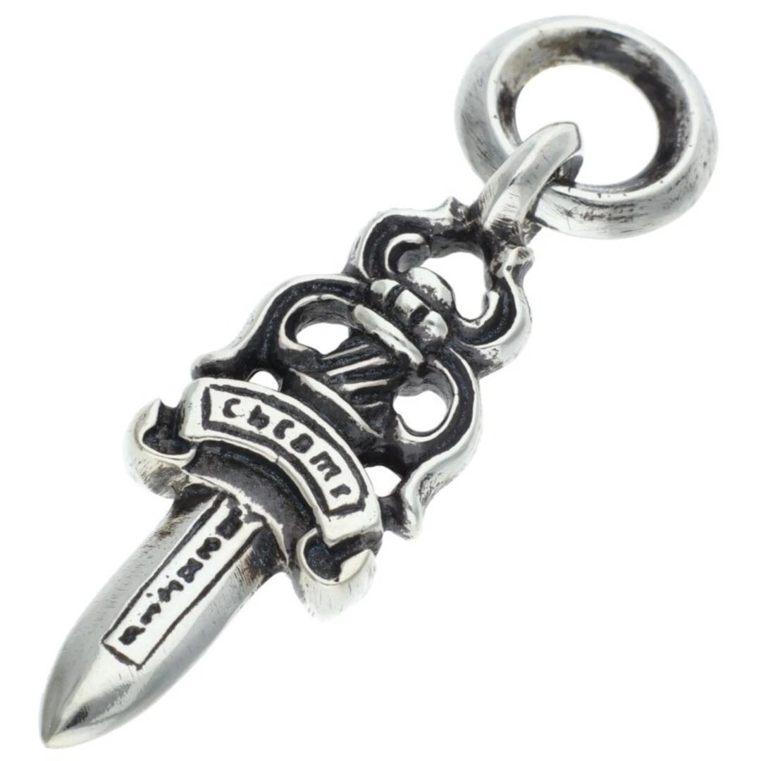 CHROME HEARTSNSILVER NECKLACE: chrome heartsnsilver necklace Brand: Chrome Hearts Type/Style: Necklace Material: 925 Silver Color: Silver Size: Width 1.1cm, 3.9cm vertical Accessories: None Accessories Notice: When purc
