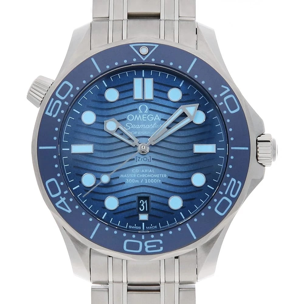 OMEGA SEAMASTER DIVER CO-AXIAL CHRONOMETER WATCH: OMEGA Seamaster Diver Co-Axial Chronometer Watch Brand: OMEGA Type/Style: Wrist watch Material: Band Material Stainless Steel, Case Material Stainless Steel Color: Dial colour Blue Size: Case:W42mm