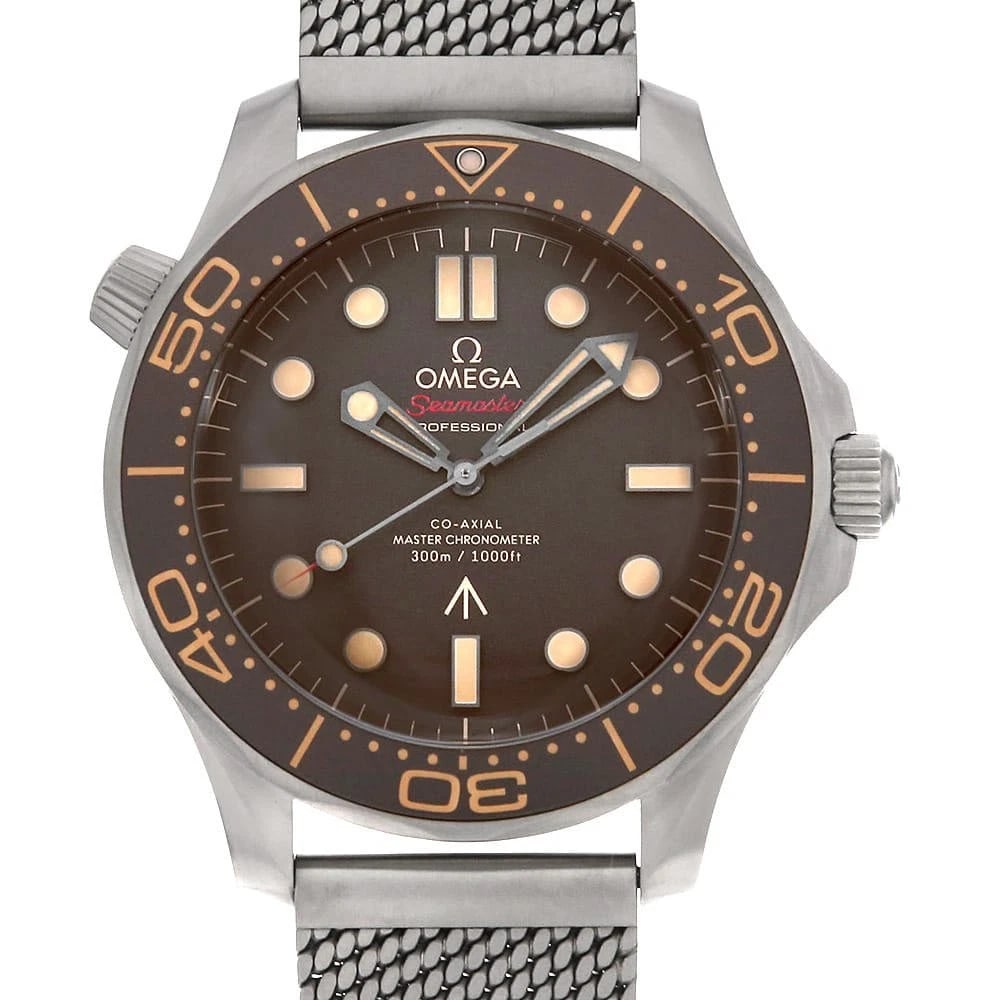 OMEGA SEAMASTER DIVER CO-AXIAL CHRONOMETER WATCH: OMEGA Seamaster Diver Co-Axial Chronometer Watch Brand: OMEGA Type/Style: Wrist watch Material: Band Material Titanium, Case Material Titanium Color: Dial colour Brown Size: Case:W42mm Circumference o