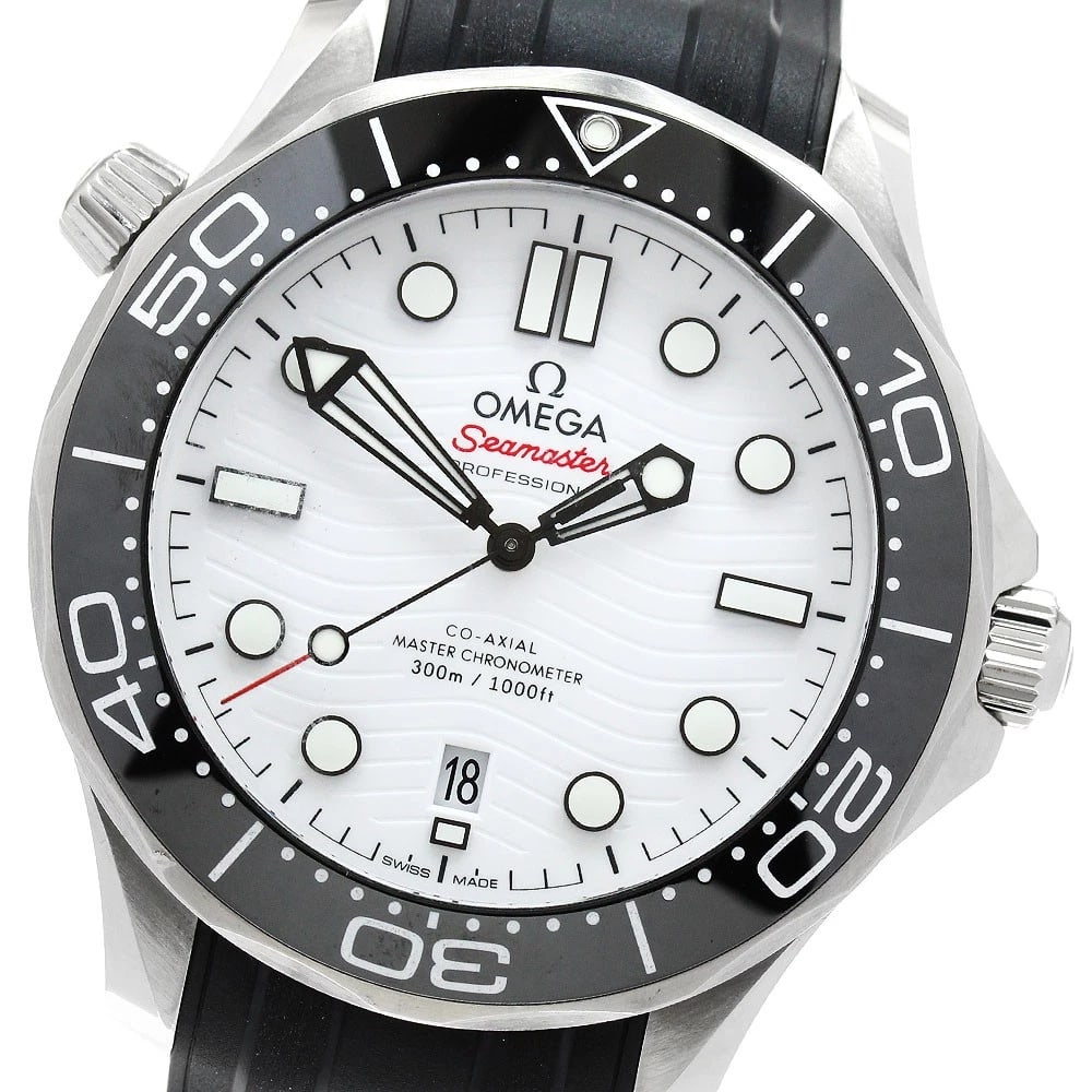 OMEGA SEAMASTER DIVER AUTOMATIC WATCH: OMEGA Seamaster Diver Automatic Watch Brand: OMEGA Type/Style: Wristwatch Material: Band Material rubber, Case Material Stainless Steel Color: Band Color black, Case Color Silver, Dial Color white