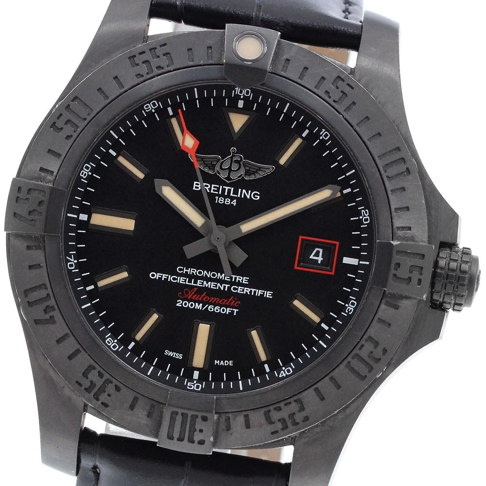 BREITLING AVENGER BLACKBIRD 44 BLACK DIAL AUTOMATIC WATCH: BREITLING avenger blackbird 44 black Dial Automatic Watch Brand: BREITLING Type/Style: Wristwatch Material: Band Material leather, Case Material titanium Color: Band Color black, Case Color black,