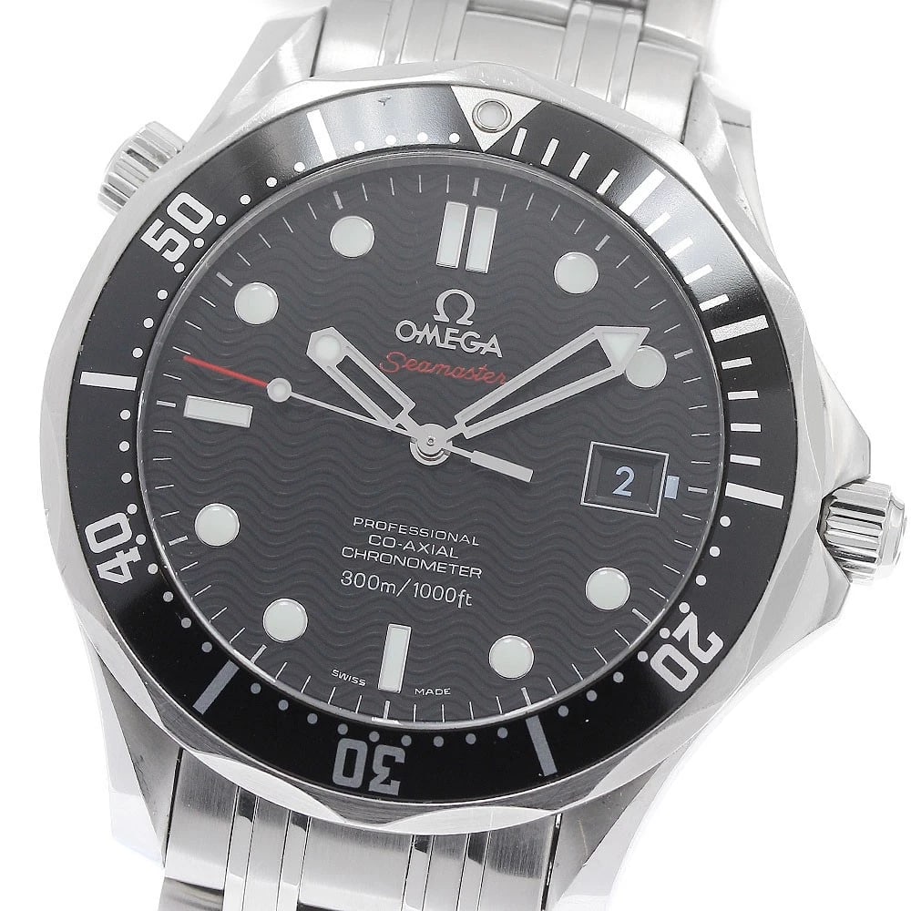 OMEGA SEAMASTER DATE CO-AXIAL AUTOMATIC WATCH: OMEGA Seamaster Date Co-Axial Automatic Watch Brand: OMEGA Type/Style: Wristwatch Material: Band Material Stainless Steel, Case Material Stainless Steel Color: Band Color Silver, Case Color Silver,