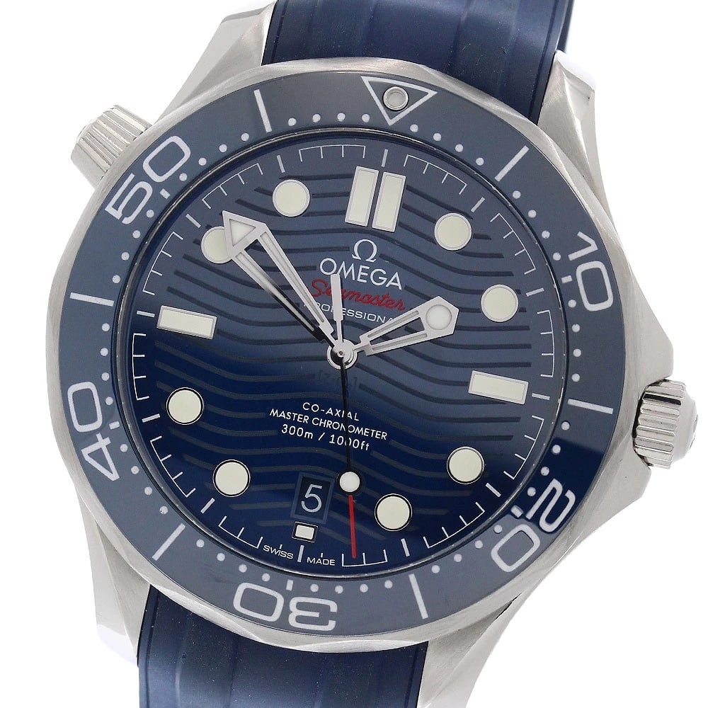 OMEGA SEAMASTER DIVER AUTOMATIC WATCH: OMEGA Seamaster Diver Automatic Watch Brand: OMEGA Type/Style: Wristwatch Material: Band Material rubber, Case Material Stainless Steel Color: Band Color blue, Case Color Silver, Dial Color blue Size: