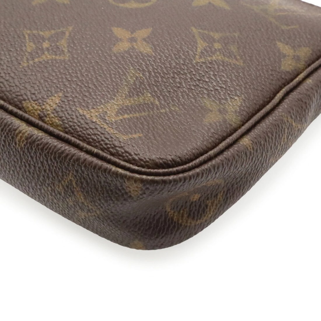LOUIS VUITTON MONOGRAM - 4