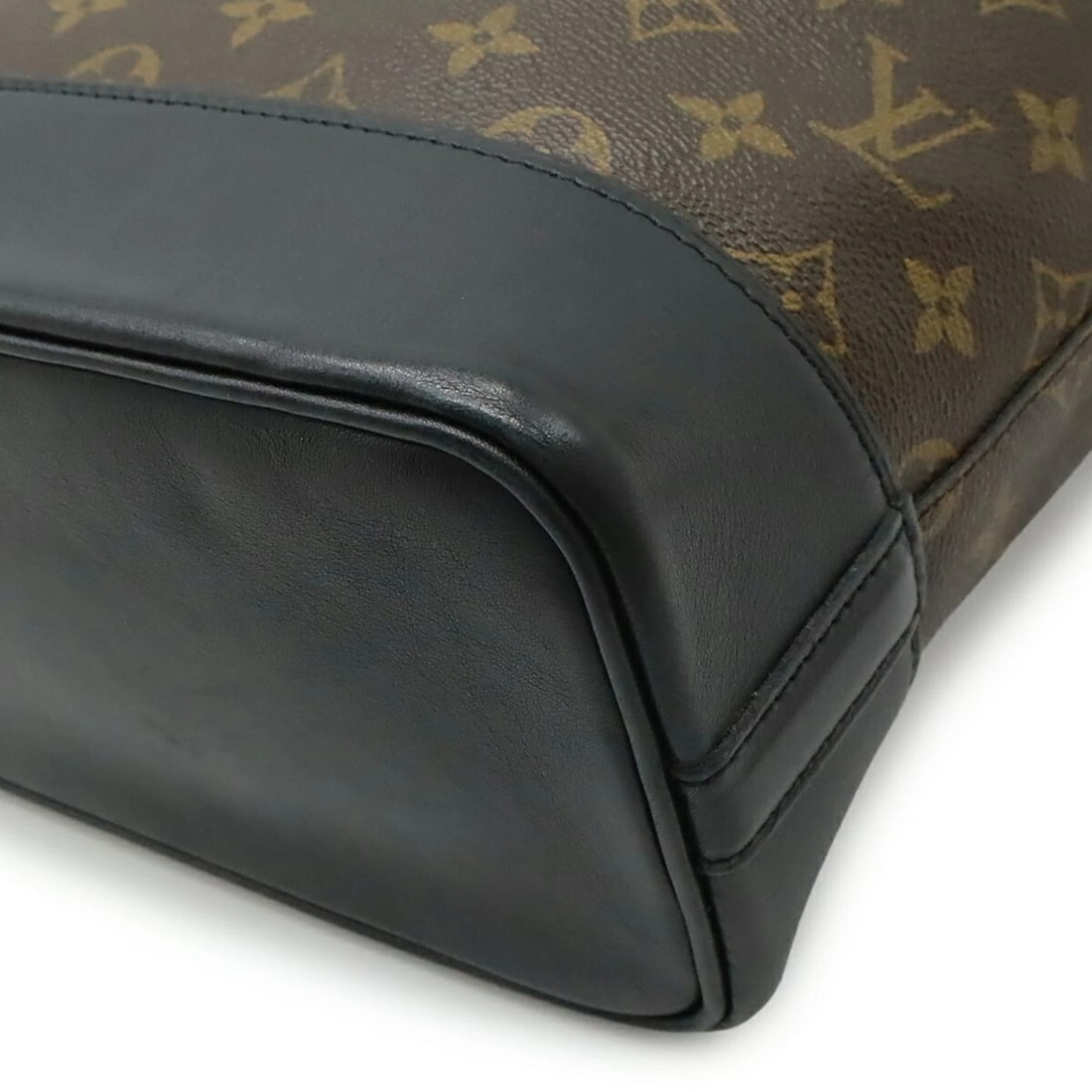 LOUIS VUITTON MONOGRAM - 4