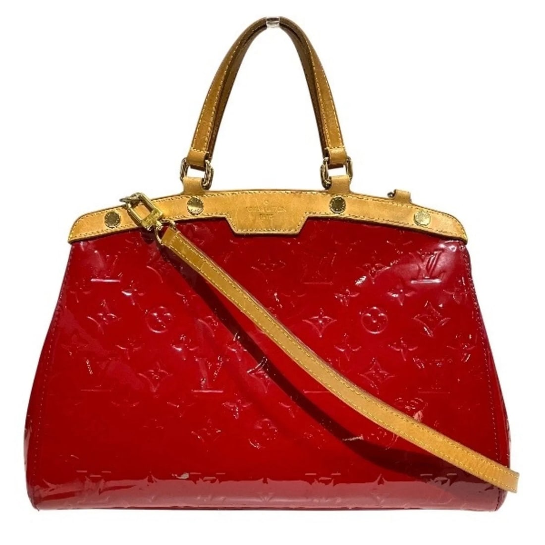 LOUIS VUITTON MONOGRAM VERNIS BLAIR: Louis Vuitton Monogram Vernis Blair Brand: Louis Vuitton Type/Style: Handbag, Shoulder bag Material: Leather Color: Pomme d'amour Size: (HxWxD) 22cm x 33cm x 12.5cm / 8.66inch x 12.99inch x 4.92inch