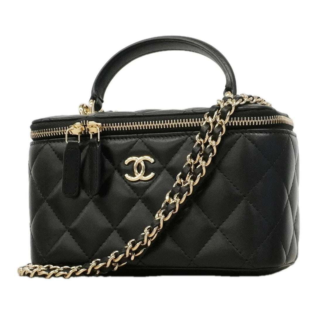 CHANEL MATELASSE CHAIN SHOULDER BAG, LAMBSKIN: Chanel Matelasse Chain Shoulder Bag, Lambskin Brand: Chanel Type/Style: Vanity bag Material: Leather Color: Black Size: (HxWxD) 10cm x 16cm x 8cm / 3.93inch x 6.29inch x 3.14inch Accessories: None