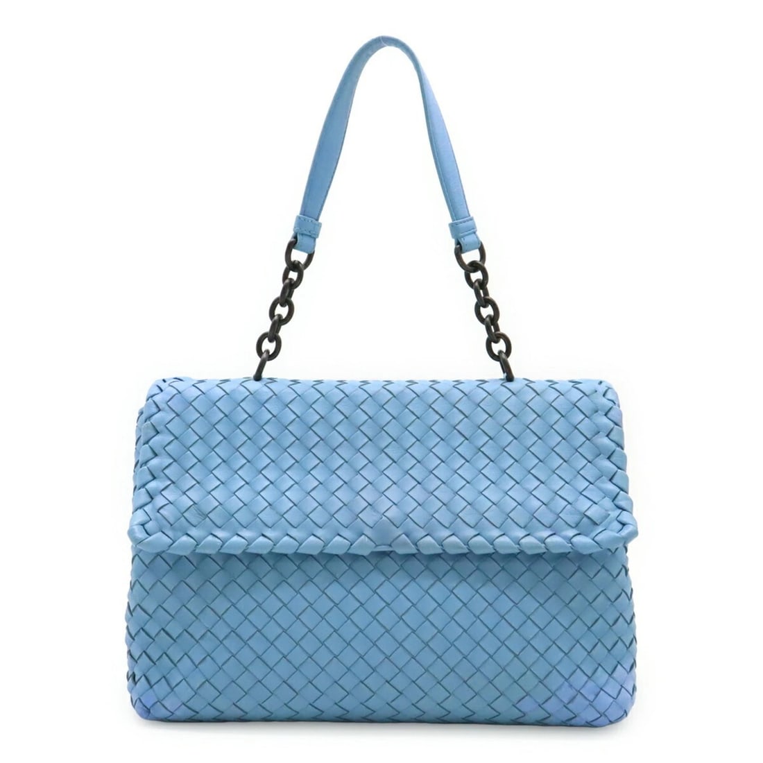 BOTTEGA VENETA INTRECCIATO OLYMPIA CHAIN SHOULDER BAG: BOTTEGA VENETA Intrecciato Olympia Chain Shoulder Bag Brand: Bottega Veneta Type/Style: Shoulder bag Material: Leather Color: Light blue Size: (HxWxD) 22cm x 29cm x 10cm / 8.66inch x 11.41inch x 3.93i