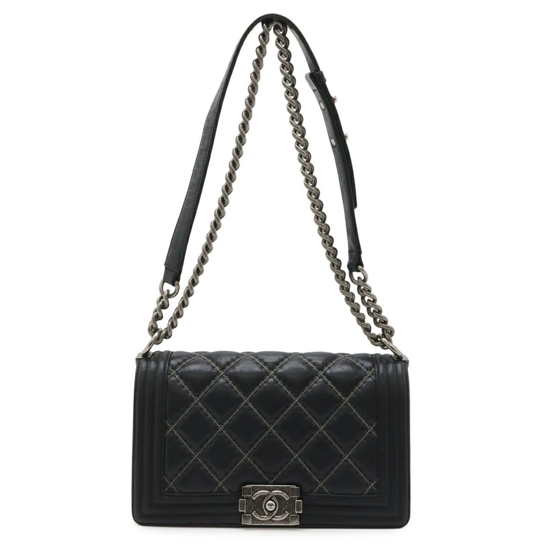 CHANEL BOY MARK BEADED CHAIN SHOULDER BAG: CHANEL Boy Mark Beaded Chain Shoulder Bag Brand: Chanel Type/Style: Shoulder bag Material: Leather Color: Black Size: (HxWxD) 15cm x 25cm x 7cm / 5.9inch x 9.84inch x 2.75inch Accessories: None