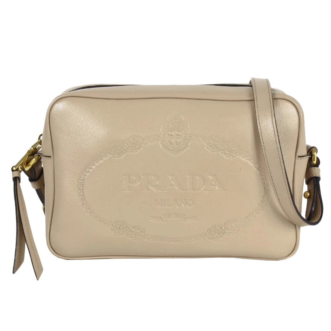 PRADA SHOULDER BAG IN CALF LEATHER BEIGE: PRADA shoulder bag in calf leather beige Brand: Prada Type/Style: Shoulder bag Material: Leather Color: Beige Size: (HxWxD) 15cm x 23cm x 8.5cm / 5.9inch x 9.05inch x 3.34inch Accessories: None