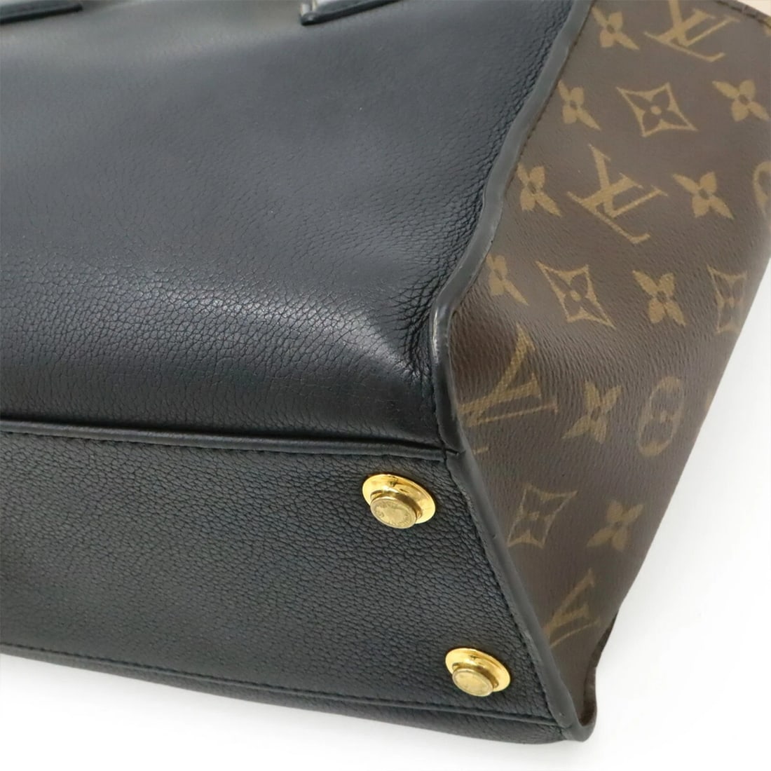 LOUIS VUITTON MONOGRAM - 4