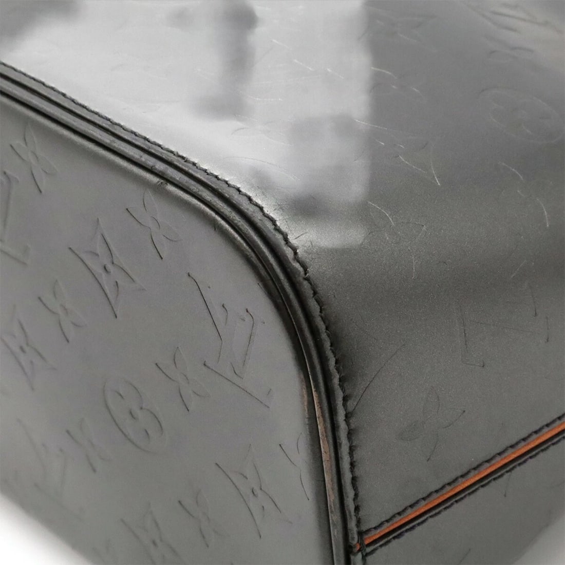 LOUIS VUITTON MONOGRAM - 4