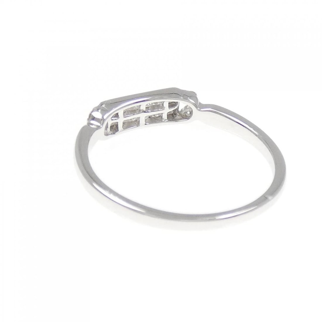 K18WG DIAMOND RING - 3