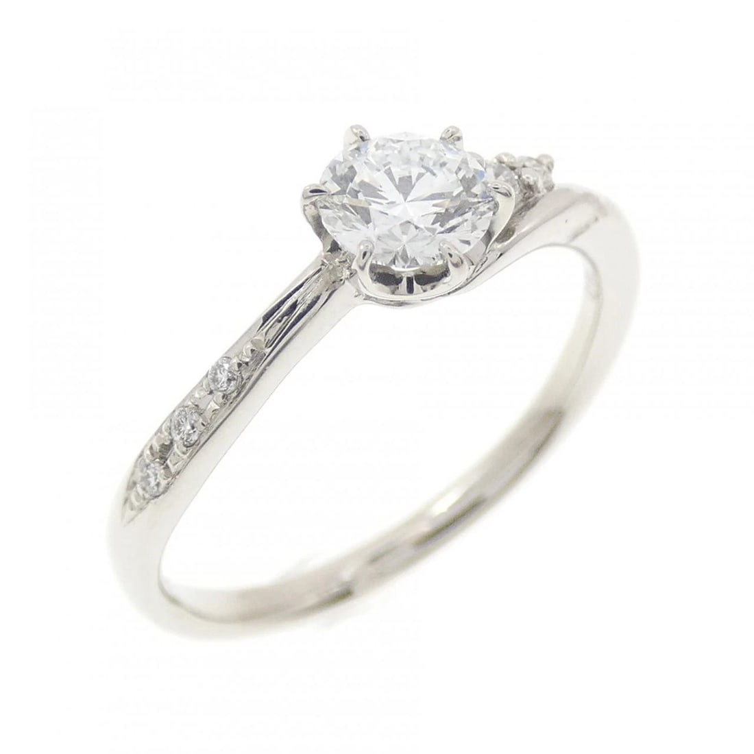 PT900 DIAMOND RING: PT900 Diamond Ring Brand: Unbranded Type/Style: Ring Material: Color: Size: US4 1/4 Accessories: None Accessories Notice: When purchasing pre-owned goods, please refer to the photos of the