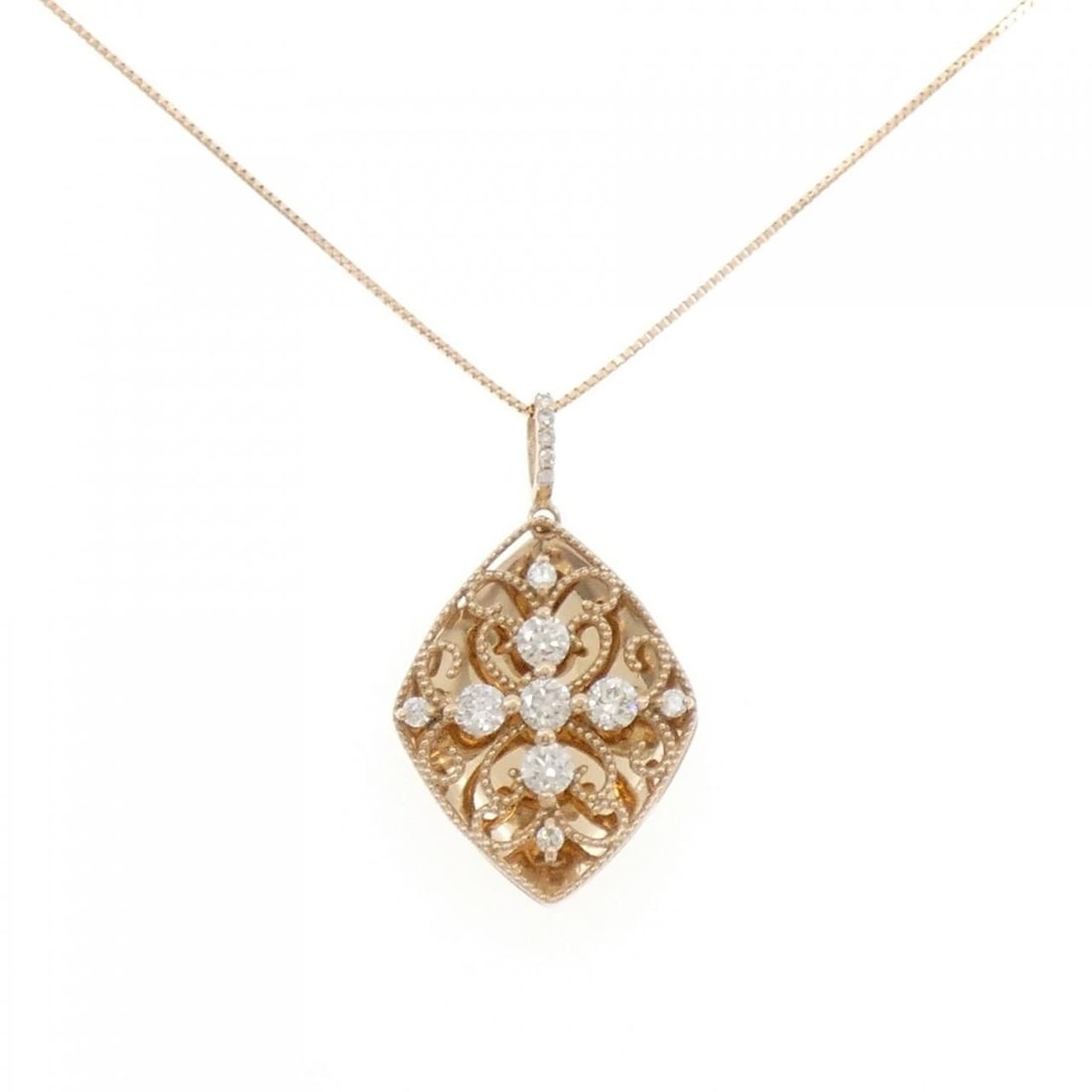 K18PG DIAMOND NECKLACE: K18PG Diamond Necklace Brand: Unbranded Type/Style: Diamond Necklace Material: Color: Size: Actual Size Pendant length approx. x width approx.: 31.6mmx18.7mm Chain maximum width approx.: 0.7mm Size 45