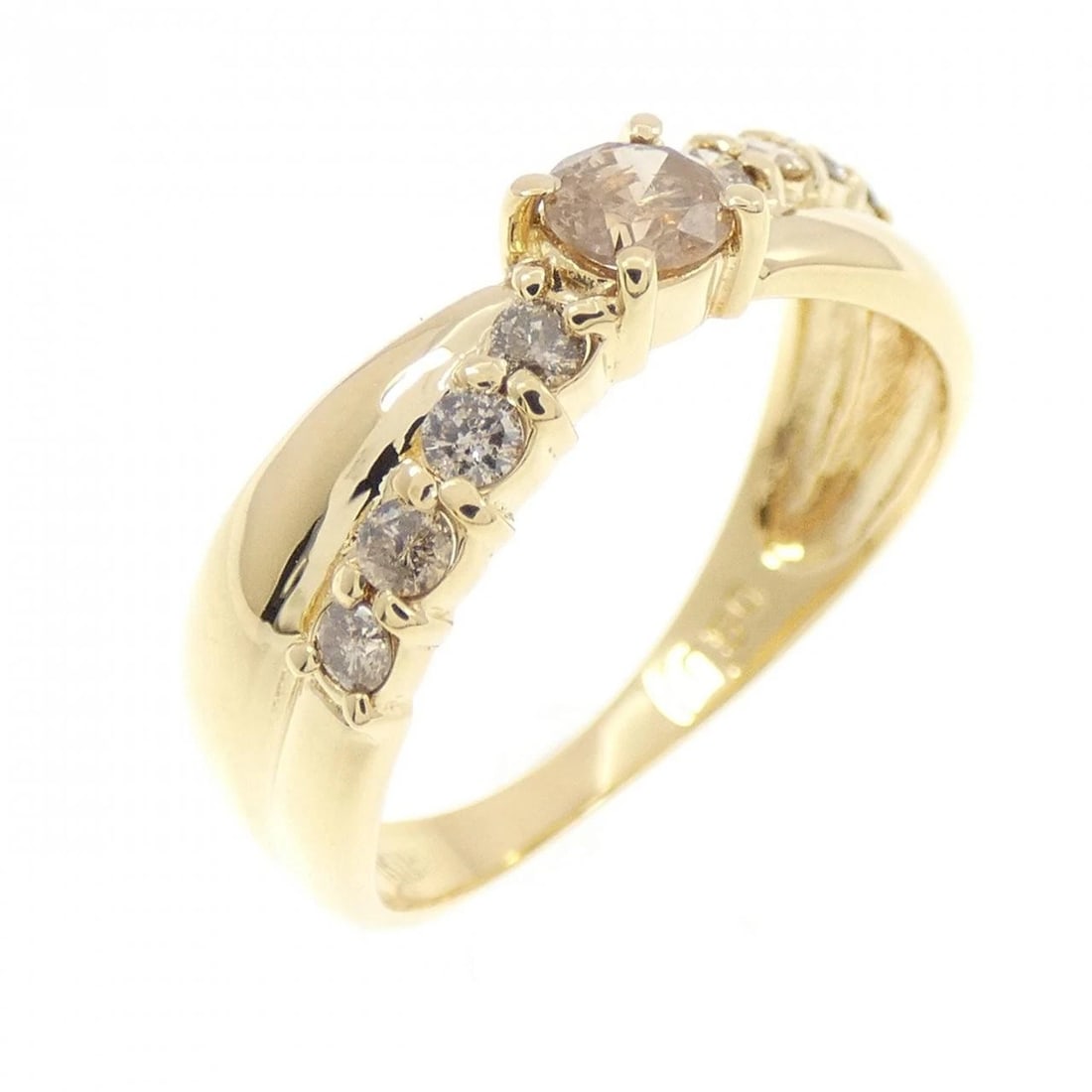 K18YG DIAMOND RING: K18YG Diamond Ring Brand: Unbranded Type/Style: Diamond Ring Material: K18YG Color: YG Size: US4 3/4 Accessories: None Accessories Notice: When purchasing pre-owned goods, please refer to the photos