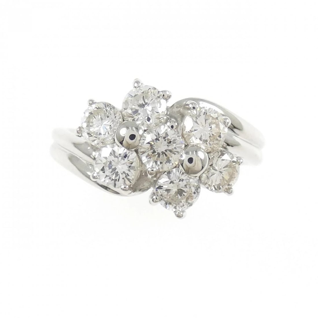 PT900 FLOWER DIAMOND RING - 2
